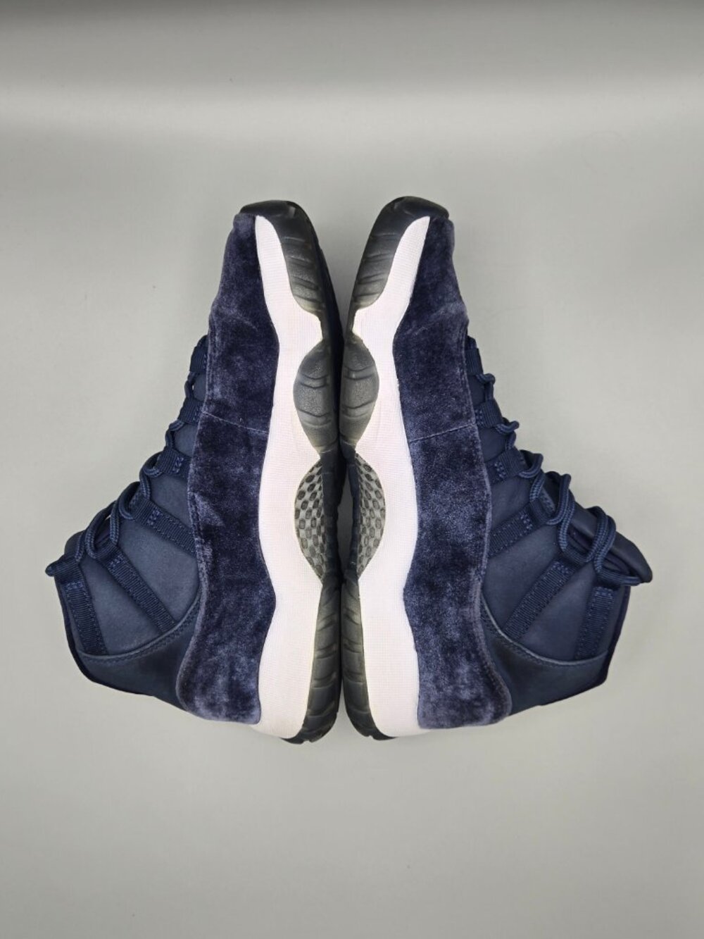 Retro Jordan Air Jordan 11 Midnight Navy Velvet AR0715-441 Blue White Black 2022